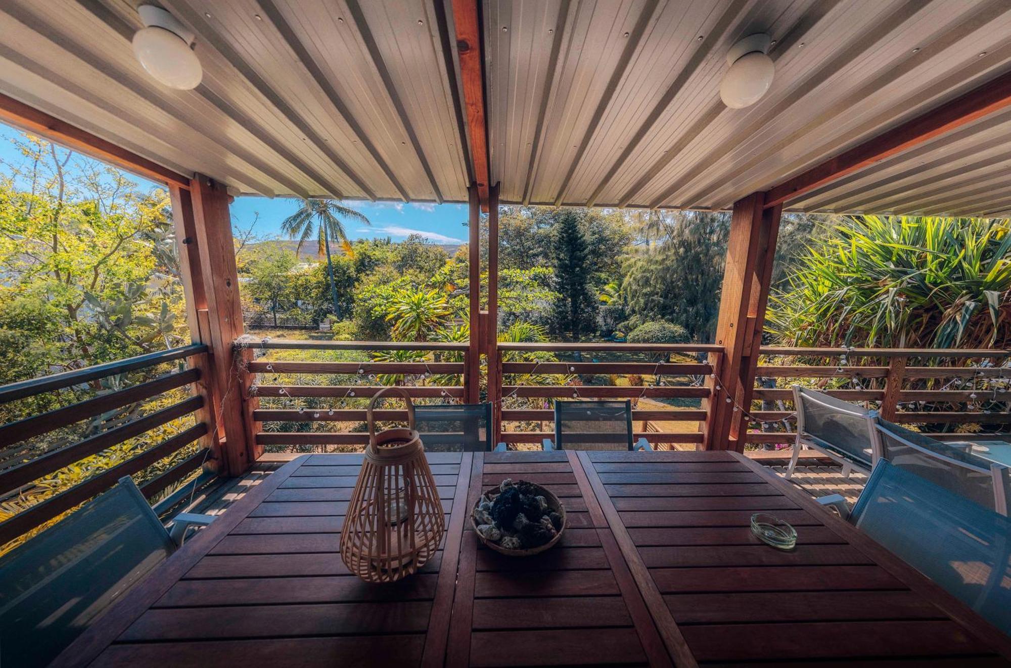 Appartement Coco T4 En R+1 Proche Du Lagon La Saline Le Bains Luaran gambar